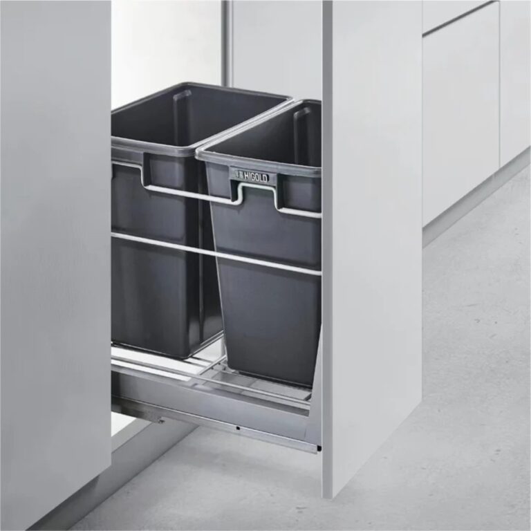 Double Pull Out Waste Bin w Lid